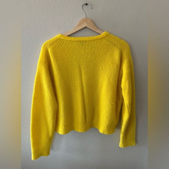J Crew Cashmere Blend Bouclé Tie Front Beach Sweater in Bright Yellow Size XS - Picture 6 of 6